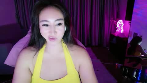 Snapshot of asianqueen777ohmi chatting on 18, 2, 2026 Rose Mingna online show from 18, 2, 2026