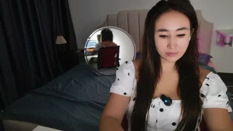 Snapshot of asianqueen777ohmi chatting on 3, 6, 2026 Rose Mingna online show from 3, 6, 2026