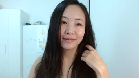 Snapshot of asiantabbyx chatting on 1, 10, 2025 Tabby online show from 1, 10, 2025
