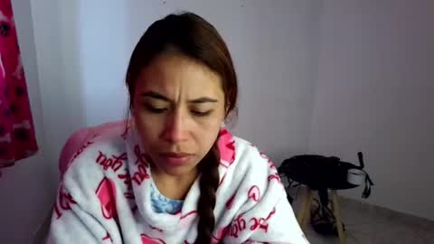 Snapshot of asiri_smith chatting on 28, 7, 2026 Asiri online show from 28, 7, 2026
