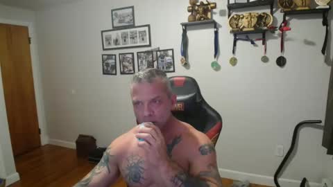 Ass Chaser online show from 9, 9, 2025