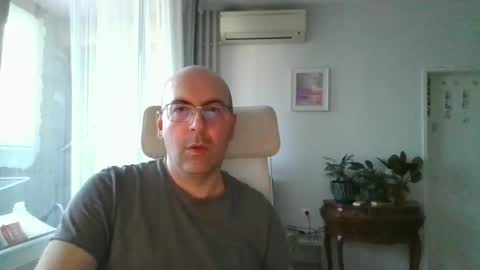 Snapshot of assbitch189 chatting on 15, 6, 2026 assbitch189 online show from 15, 6, 2026