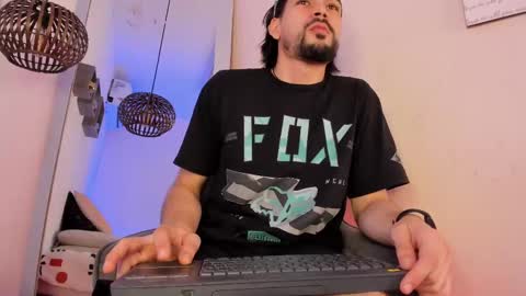 Snapshot of assmoddeus chatting on 5, 12, 2024 Asmodeus online show from 5, 12, 2024