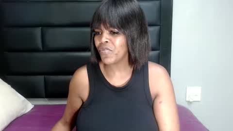 assqueen32 online show from 14, 4, 2026