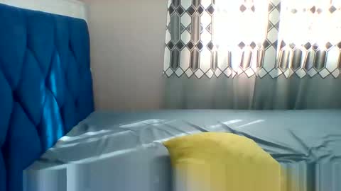 Snapshot of assqueen4 chatting on 4, 5, 2026 FLORAH DANIEL online show from 4, 5, 2026