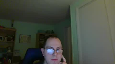 Andrew or Smiley Read the message in bold above the bio design for info on the situation. online show from 9, 3, 2025