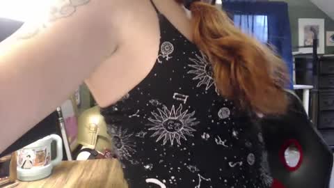 Snapshot of astraeasiren chatting on 22, 9, 2025 AstraeaSiren online show from 22, 9, 2025