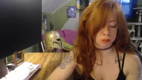 Snapshot of astraeasiren chatting on 16, 1, 2026 AstraeaSiren online show from 16, 1, 2026