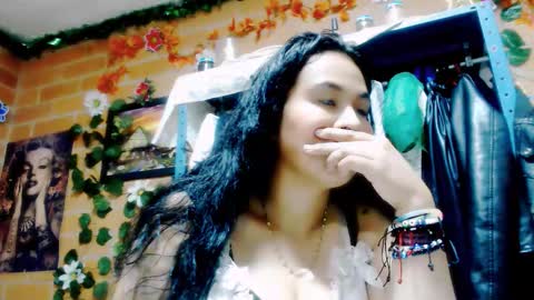 astrid_hauser66 online show from 4, 11, 2025