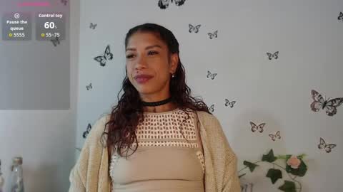 Snapshot of astrid_miller_1 chatting on 27, 5, 2026 Astrid online show from 27, 5, 2026