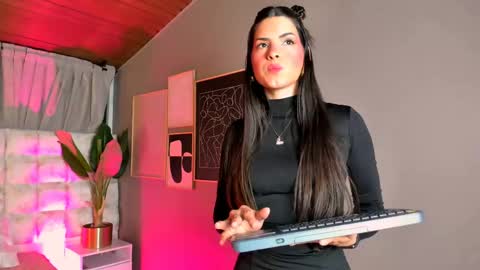 Snapshot of astrid_velle chatting on 24, 5, 2026 astrid_velle online show from 24, 5, 2026