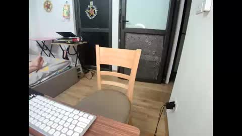 Snapshot of asuka_9x chatting on 5, 10, 2025 asuka_9x online show from 5, 10, 2025