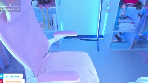 Snapshot of asuka_langleysoryu chatting on 3, 2, 2025 Bonnie online show from 3, 2, 2025