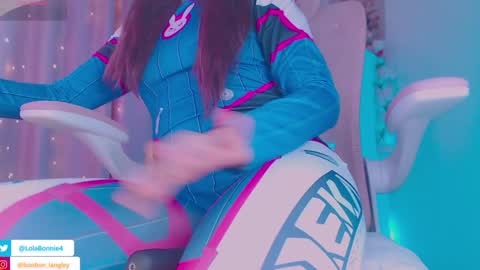 Snapshot of asuka_langleysoryu chatting on 7, 2, 2025 Bonnie online show from 7, 2, 2025