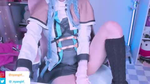 Snapshot of asuka_langleysoryu chatting on 15, 9, 2025 Bonnie online show from 15, 9, 2025