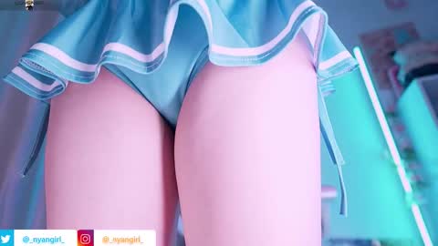 Snapshot of asuka_langleysoryu chatting on 19, 10, 2025 Bonnie online show from 19, 10, 2025