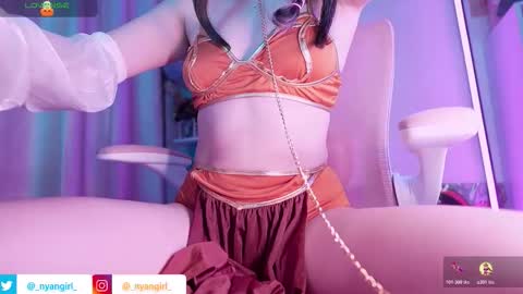 Snapshot of asuka_langleysoryu chatting on 25, 10, 2025 Bonnie online show from 25, 10, 2025