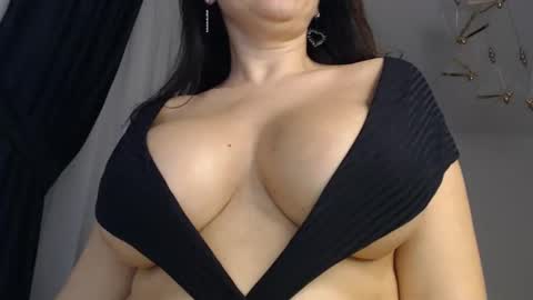 Snapshot of asyax chatting on 6, 1, 2025 Assya online show from 6, 1, 2025