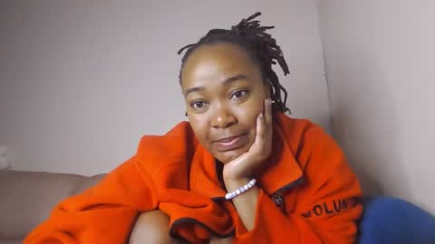 Snapshot of atara_seren chatting on 26, 5, 2026 atara_seren online show from 26, 5, 2026
