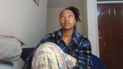 Snapshot of atara_seren chatting on 8, 6, 2026 atara_seren online show from 8, 6, 2026