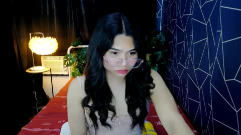 Snapshot of atashakendall chatting on 5, 5, 2026 atashakendall online show from 5, 5, 2026