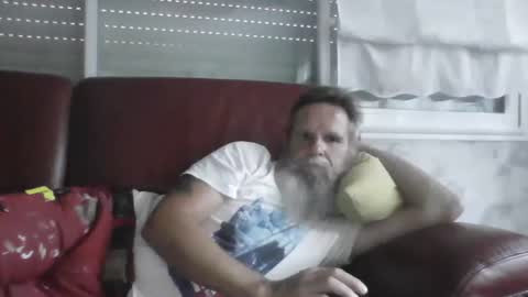 Snapshot of atatanka chatting on 5, 8, 2026 atatanka online show from 5, 8, 2026