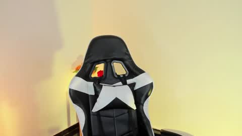 atena676 online show from 13, 1, 2025