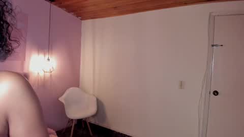 Snapshot of atenajb chatting on 28, 9, 2025 ATENA online show from 28, 9, 2025