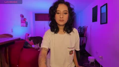 Atenea online show from 18, 10, 2025