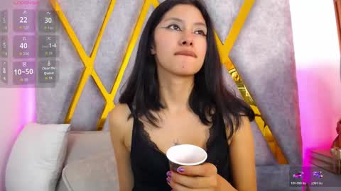 Snapshot of atenea_smith1 chatting on 17, 4, 2026 Athenea online show from 17, 4, 2026