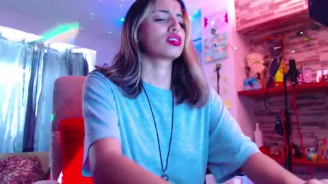 Atenea online show from 7, 2, 2025