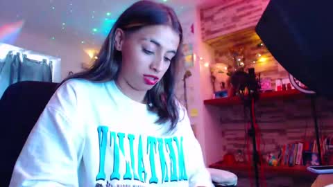 Atenea online show from 14, 2, 2025