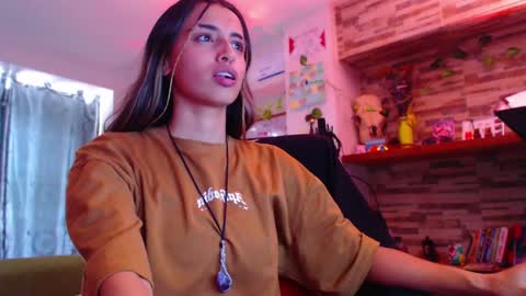 Atenea online show from 5, 3, 2025