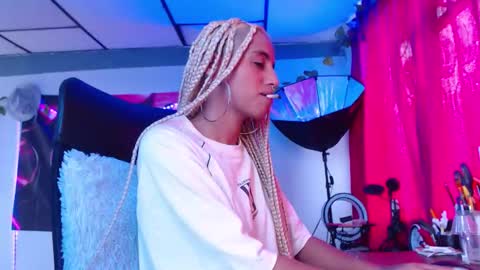 Atenea online show from 24, 9, 2025