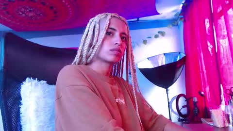 Atenea online show from 3, 10, 2025