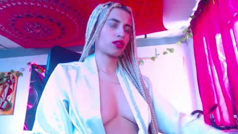 Atenea online show from 24, 10, 2025