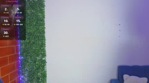 Snapshot of athenea_03 chatting on 23, 7, 2026 Athenea online show from 23, 7, 2026