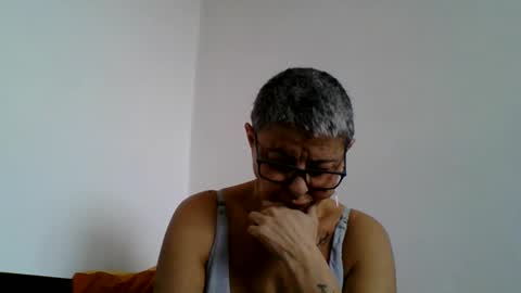 Snapshot of atikaarea chatting on 4, 2, 2025 atikaarea online show from 4, 2, 2025