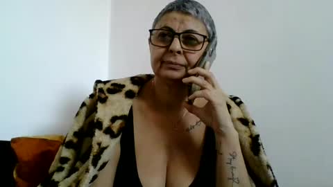 Snapshot of atikaarea chatting on 12, 2, 2025 atikaarea online show from 12, 2, 2025