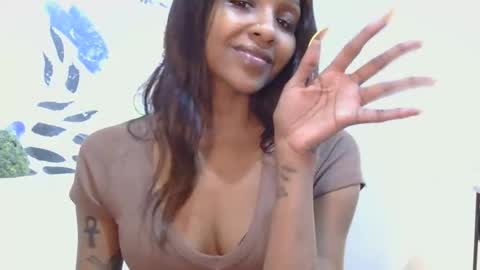 AtirahCali online show from 16, 4, 2026