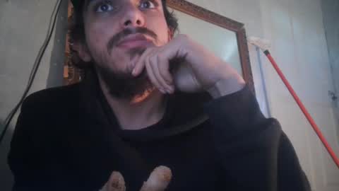 Snapshot of atmorin01 chatting on 4, 2, 2025 Atmarin199 aka Dre online show from 4, 2, 2025