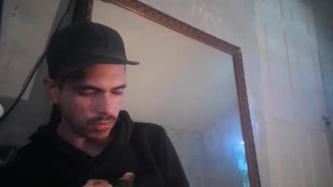 Snapshot of atmorin01 chatting on 22, 2, 2025 Atmarin199 aka Dre online show from 22, 2, 2025