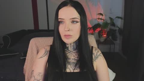 online every day between 10am-23pm online show from 22, 11, 2025