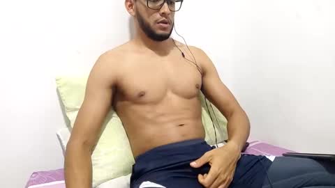 Snapshot of atorres21 chatting on 6, 3, 2025 Torres online show from 6, 3, 2025