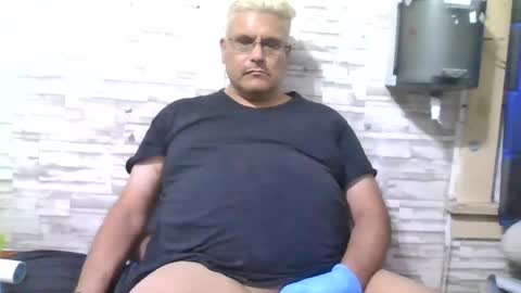 Snapshot of atr2424293280 chatting on 26, 7, 2026 A online show from 26, 7, 2026