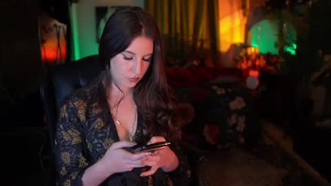 Audrey online show from 2, 4, 2026