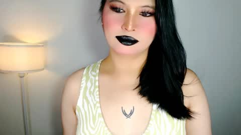 Snapshot of audreyholloway chatting on 24, 5, 2026 Audrey online show from 24, 5, 2026