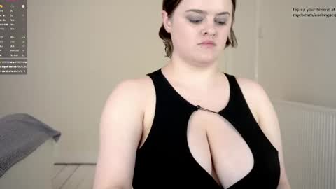 Audrey Jacq online show from 25, 7, 2026