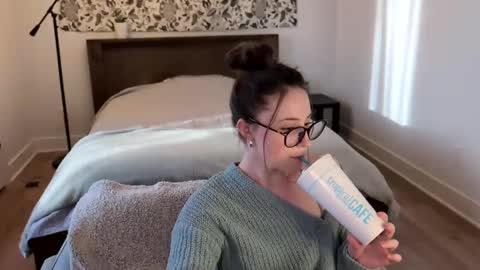 Miss Audrey online show from 1, 3, 2025