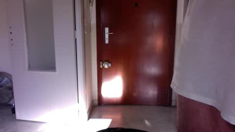 auguste688483 online show from 8, 1, 2026